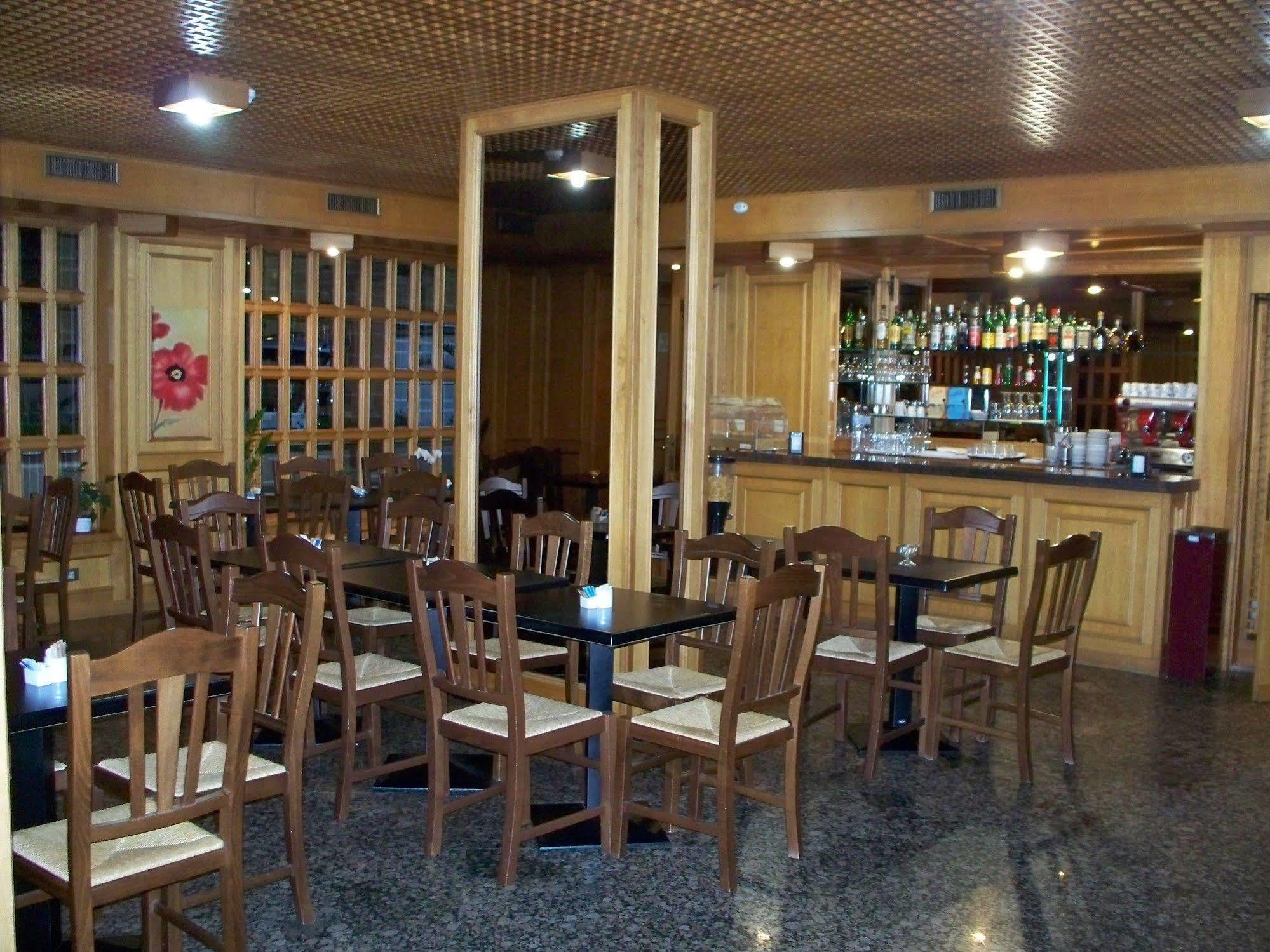 Hotel De Plam Olbia Eksteriør bilde
